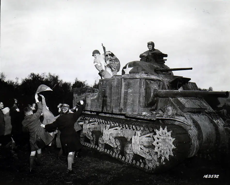 The image “http://www.strategypage.com/gallery/images/santa-arrives-by-tank-1942-world-war-ii.jpg” cannot be displayed, because it contains errors.