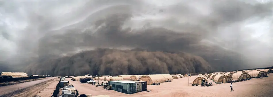 dust is how storms caused Military On A Storm Base 201, The Air Photos Horizon Is There